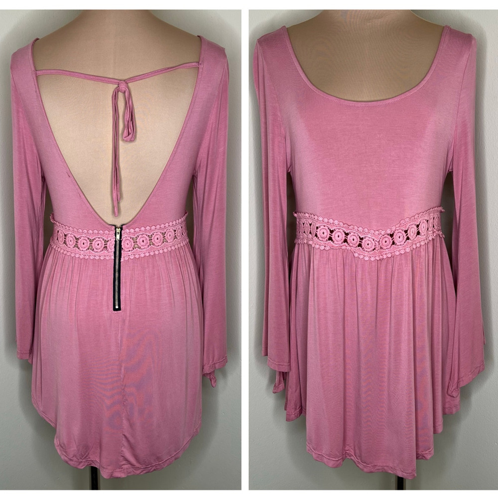 POL Swing Top Womens Size Small Pink Bell Sleeve Fairy Open Back Boho Crochet